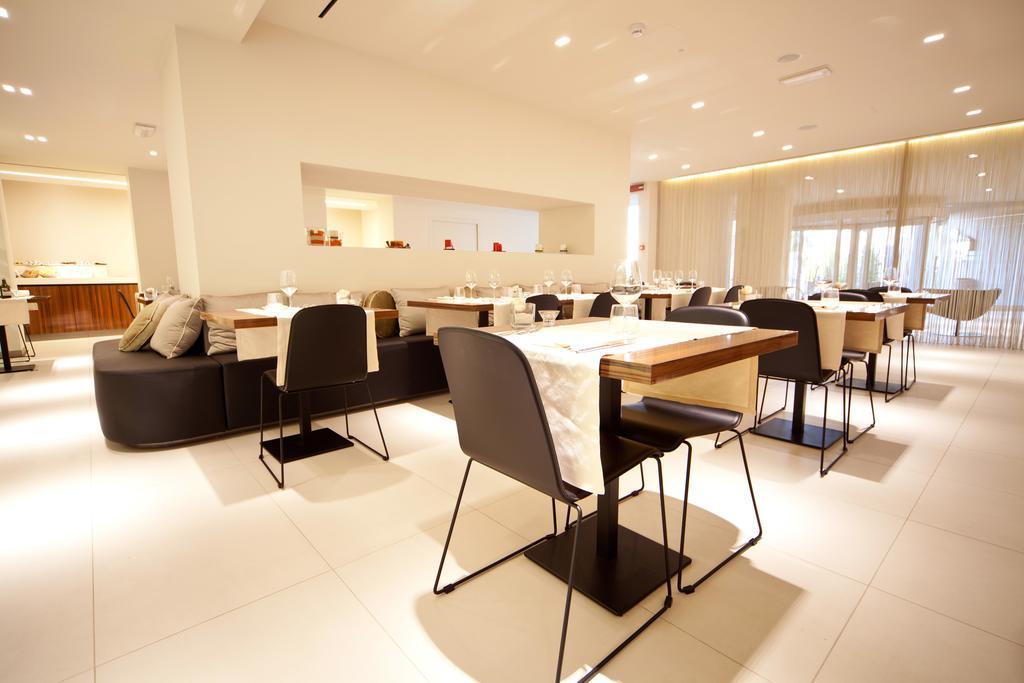 Hotel Dei Laghi 4*